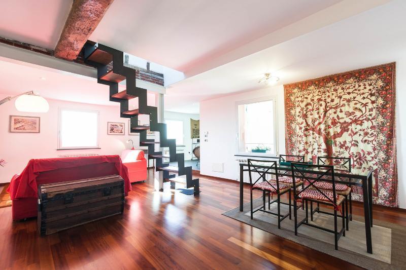 Sunflower Apartment With Private Terrace And Lift Генуя Экстерьер фото